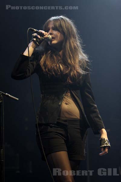 CONTROL - 2010-02-08 - PARIS - Olympia - 
